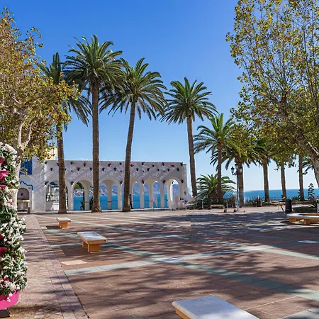 Penthouse With Sea Views Appartamento Nerja